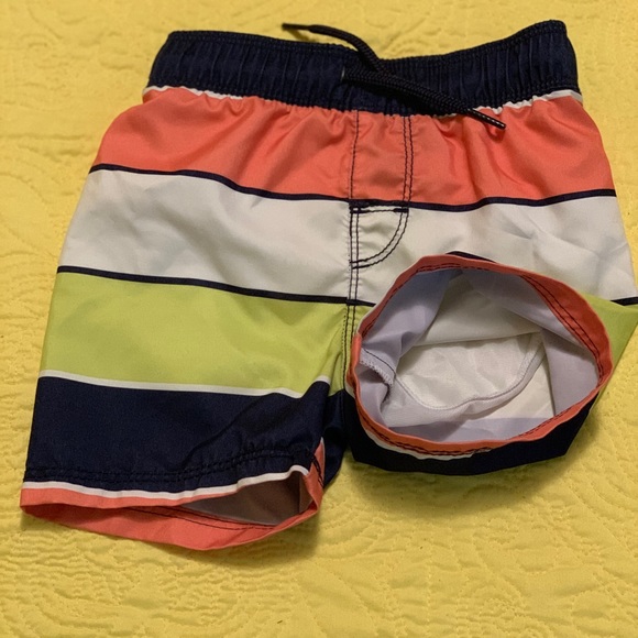 Old Navy Toddler Swimwear - Picture 3 of 5